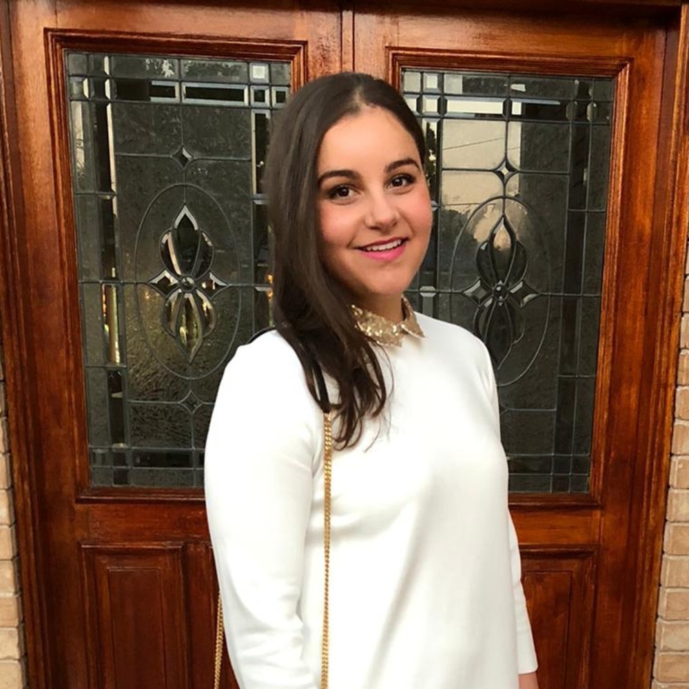 Meet your Posher, Gloria